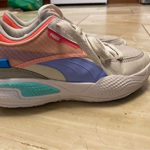 Puma Basketball 🏀 Shoes. Size 4.5, worn one season, indoor only.